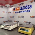 LOTE 103 - 02 BALANÇAS ELETRÔNICAS SENDO: 01 MARCA FILIZOLA CAP 15KG E 01 MARCA URANO CAP 6KG. (NO ESTADO, LEILÃO NÃO TEM GARANTIA E NEM DEVOLUÇÃO, SUJEITO A POSSÍVEIS AVARIAS VISÍVEIS/OCULTAS E/OU AUSÊNCIA DE COMPONENTES).