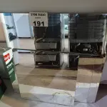 LOTE 191 - 04 ESPELHOS DE TAMANHOS DIVERSOS. (NO ESTADO, LEILÃO NÃO TEM GARANTIA E NEM DEVOLUÇÃO, SUJEITO A POSSÍVEIS AVARIAS VISÍVEIS/OCULTAS E/OU AUSÊNCIA DE COMPONENTES).