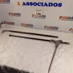 LOTE 130 - 01 BENGALA CABEÇA DE CAVALO E 01 CABEÇA DE DRAGÃO COM ADAGA. (NO ESTADO, LEILÃO NÃO TEM GARANTIA E NEM DEVOLUÇÃO, SUJEITO A POSSÍVEIS AVARIAS VISÍVEIS/OCULTAS E/OU AUSÊNCIA DE COMPONENTES).