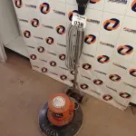 LOTE 038 - 01 ENCERADEIRA INDUSTRIAL MARCA ALL CLEAN. (NO ESTADO, LEILÃO NÃO TEM GARANTIA E NEM DEVOLUÇÃO, SUJEITO A POSSÍVEIS AVARIAS VISÍVEIS/OCULTAS E/OU AUSÊNCIA DE COMPONENTES).