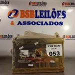 LOTE 053 - 01 BATERIA AUTOMOTIVA DE 100 AMPERES. (NO ESTADO, LEILÃO NÃO TEM GARANTIA E NEM DEVOLUÇÃO, SUJEITO A POSSÍVEIS AVARIAS VISÍVEIS/OCULTAS E/OU AUSÊNCIA DE COMPONENTES).