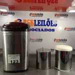 LOTE 123 - 03 LIXEIRAS MARCAS E MODELOS DIVERSOS. (NO ESTADO, LEILÃO NÃO TEM GARANTIA E NEM DEVOLUÇÃO, SUJEITO A POSSÍVEIS AVARIAS VISÍVEIS/OCULTAS E/OU AUSÊNCIA DE COMPONENTES).