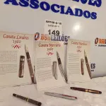 LOTE 149 - 03 CANETAS SENDO: 01 MARLOWE 1950, 01 MERCÚRIO 1980 E 01 LONDRES 1980. (NO ESTADO, LEILÃO NÃO TEM GARANTIA E NEM DEVOLUÇÃO, SUJEITO A POSSÍVEIS AVARIAS VISÍVEIS/OCULTAS E/OU AUSÊNCIA DE COMPONENTES).