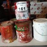 LOTE 161 - 03 GALÕES DE MASSA CORRIDA PVA 6,4KG E 03 GALÕES DE ESMALTE SINTÉTICO CORES DIVERSAS COM AVARIAS. (NO ESTADO, LEILÃO NÃO TEM GARANTIA E NEM DEVOLUÇÃO, SUJEITO A POSSÍVEIS AVARIAS VISÍVEIS/OCULTAS E/OU AUSÊNCIA DE COMPONENTES).