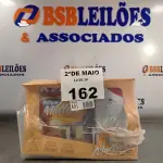 LOTE 162 - 01 KIT POLIPAR MULTIUSO ESMALTE PU CONTENDO: 01 GALÃO DE ESMALTE PU 2,7L, 01 LATA DE CATALIZADOR 900ML E 01 LATA DE DILUENTE 900ML. (NO ESTADO, LEILÃO NÃO TEM GARANTIA E NEM DEVOLUÇÃO, SUJEITO A POSSÍVEIS AVARIAS VISÍVEIS/OCULTAS E/OU AUSÊNCIA DE COMPONENTES).
