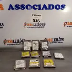 LOTE 036 - 10 HARD DISCO PARA NOTEBOOK MARCAS E MODELOS DIVERSOS. (NO ESTADO, LEILÃO NÃO TEM GARANTIA E NEM DEVOLUÇÃO, SUJEITO A POSSÍVEIS AVARIAS VISÍVEIS/OCULTAS E/OU AUSÊNCIA DE COMPONENTES).