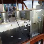 LOTE 107 - 01 REFRESQUEIRA MARCA IBBL INCOMPLETA E 01 BEBEDOURO MARCA POLAR. (NO ESTADO, LEILÃO NÃO TEM GARANTIA E NEM DEVOLUÇÃO, SUJEITO A POSSÍVEIS AVARIAS VISÍVEIS/OCULTAS E/OU AUSÊNCIA DE COMPONENTES).