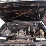 LOTE 472 - 01 MITSUBISHI L200 4X2, ANO 95/95, DIESEL CABINE DUOLA, COR PRETA, BUG-XXXX, (NO ESTADO) (FAZER 2 TRANSFERÊNCIA )(DÉBITOS ANTERIORES POR RESPONSABILIDADE DO ARREMATANTE)
