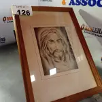 LOTE 126 - 01 QUADRO ARTE SACRA IMAGEM DE JESUS CRISTO EM PRETO E BRANCO. (NO ESTADO, LEILÃO NÃO TEM GARANTIA E NEM DEVOLUÇÃO, SUJEITO A POSSÍVEIS AVARIAS VISÍVEIS/OCULTAS E/OU AUSÊNCIA DE COMPONENTES).