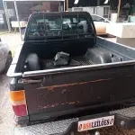 LOTE 472 - 01 MITSUBISHI L200 4X2, ANO 95/95, DIESEL CABINE DUOLA, COR PRETA, BUG-XXXX, (NO ESTADO) (FAZER 2 TRANSFERÊNCIA )(DÉBITOS ANTERIORES POR RESPONSABILIDADE DO ARREMATANTE)