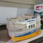 LOTE 193 - 01 CAIXA DE SIKA TOP-100. (NO ESTADO, LEILÃO NÃO TEM GARANTIA E NEM DEVOLUÇÃO, SUJEITO A POSSÍVEIS AVARIAS VISÍVEIS/OCULTAS E/OU AUSÊNCIA DE COMPONENTES).