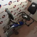 LOTE 418 - 01 BICICLETA ERGOMÉTRICA. (NO ESTADO, LEILÃO NÃO TEM GARANTIA E NEM DEVOLUÇÃO, SUJEITO A POSSÍVEIS AVARIAS VISÍVEIS/OCULTAS E/OU AUSÊNCIA DE COMPONENTES).