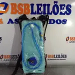 LOTE 364 - 01 CAMELBAK NA COR PRETA. (NO ESTADO, LEILÃO NÃO TEM GARANTIA E NEM DEVOLUÇÃO, SUJEITO A POSSÍVEIS AVARIAS VISÍVEIS/OCULTAS E/OU AUSÊNCIA DE COMPONENTES).
