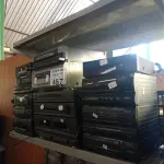 LOTE 467 - 05 APARELHOS DE SOM MARCAS E MODELOS DIVERSOS. (NO ESTADO, LEILÃO NÃO TEM GARANTIA E NEM DEVOLUÇÃO, SUJEITO A POSSÍVEIS AVARIAS VISÍVEIS/OCULTAS E/OU AUSÊNCIA DE COMPONENTES).