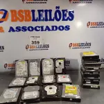 LOTE 359 - 20 HARD DISC PARA PC MARCAS E MODELOS DIVERSOS. (NO ESTADO, LEILÃO NÃO TEM GARANTIA E NEM DEVOLUÇÃO, SUJEITO A POSSÍVEIS AVARIAS VISÍVEIS/OCULTAS E/OU AUSÊNCIA DE COMPONENTES).