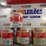 LOTE 027 - 04 - LATAS ADESIVO DE CONTATO FORMICA (NO ESTADO, NÃO SABEMOS SE FUNCIONA. LEILÃO NÃO TEM GARANTIA E NEM DEVOLUÇÃO, SUJEITO A POSSÍVEIS AVARIAS VISÍVEIS/OCULTAS E/OU AUSÊNCIA DE COMPONENTES)