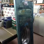 LOTE 286 - 01 PIA EM AÇO INOX CIMENTADA COM 01 CUBA MEDINDO 1,40X0,53CM. (NO ESTADO, LEILÃO NÃO TEM GARANTIA E NEM DEVOLUÇÃO, SUJEITO A POSSÍVEIS AVARIAS VISÍVEIS/OCULTAS E/OU AUSÊNCIA DE COMPONENTES).