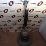 LOTE 415 - 01 ENCERADEIRA INDUSTRIAL MARCA BANDEIRANTE. (NO ESTADO, LEILÃO NÃO TEM GARANTIA E NEM DEVOLUÇÃO, SUJEITO A POSSÍVEIS AVARIAS VISÍVEIS/OCULTAS E/OU AUSÊNCIA DE COMPONENTES).
