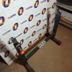 LOTE 054 - 01 - SUPORTE CAVALETE FIXO BÍCEPS TRÍCEPS (NO ESTADO, NÃO SABEMOS SE FUNCIONA. LEILÃO NÃO TEM GARANTIA E NEM DEVOLUÇÃO, SUJEITO A POSSÍVEIS AVARIAS VISÍVEIS/OCULTAS E/OU AUSÊNCIA DE COMPONENTES)