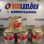 LOTE 045 - 04 - LATAS ADESIVO DE CONTATO FORMICA (NO ESTADO, NÃO SABEMOS SE FUNCIONA. LEILÃO NÃO TEM GARANTIA E NEM DEVOLUÇÃO, SUJEITO A POSSÍVEIS AVARIAS VISÍVEIS/OCULTAS E/OU AUSÊNCIA DE COMPONENTES)