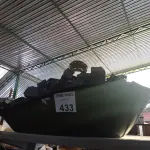 LOTE 433 - 01 BACIA PARA CARRINHO DE MÃO COM VÁRIAS CAIXINHAS DE FERRO PARA INSTALAÇÃO DE TOMADAS MARCAS E MODELOS DIVERSOS. (NO ESTADO, LEILÃO NÃO TEM GARANTIA E NEM DEVOLUÇÃO, SUJEITO A POSSÍVEIS AVARIAS VISÍVEIS/OCULTAS E/OU AUSÊNCIA DE COMPONENTES).