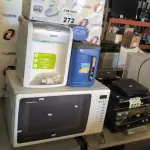 LOTE 272 - 01 MICRO-ONDAS, 01 PURIFICADOR DE ÁGUA, 01 NEBULIZADOR E 03 GARRAFAS TÉRMICAS MARCAS E MODELOS DIVERSOS. (NO ESTADO, LEILÃO NÃO TEM GARANTIA E NEM DEVOLUÇÃO, SUJEITO A POSSÍVEIS AVARIAS VISÍVEIS/OCULTAS E/OU AUSÊNCIA DE COMPONENTES).