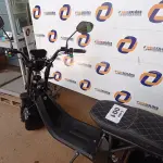 LOTE 001 - 01 - SCOOTER ELETRICA SHINERAY 2022 COM CARREGADOR E 235 KM RODADOS COM CÓPIA DE CHAVE MANUAL E NOTA FISCAL (NO ESTADO, NÃO SABEMOS SE FUNCIONA. LEILÃO NÃO TEM GARANTIA E NEM DEVOLUÇÃO, SUJEITO A POSSÍVEIS AVARIAS VISÍVEIS/OCULTAS E/OU AUSÊNCIA DE COMPONENTES)