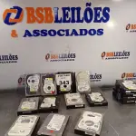 LOTE 343 - 15 HARD DISC PARA PC MARCAS E MODELOS DIVERSOS. (NO ESTADO, LEILÃO NÃO TEM GARANTIA E NEM DEVOLUÇÃO, SUJEITO A POSSÍVEIS AVARIAS VISÍVEIS/OCULTAS E/OU AUSÊNCIA DE COMPONENTES).