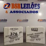 LOTE 376 - 02 CAIXAS COM BISNAGAS DE SILICONE ACÉTICO TRANSPARENTE COM 24 CADA. (NO ESTADO, LEILÃO NÃO TEM GARANTIA E NEM DEVOLUÇÃO, SUJEITO A POSSÍVEIS AVARIAS VISÍVEIS/OCULTAS E/OU AUSÊNCIA DE COMPONENTES).