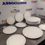 LOTE 288 - 01 LOTE COM VÁRIOS PAINÉIS DE LED REDONDOS DE EMBUTIR MODELOS DIVERSOS. (NO ESTADO, LEILÃO NÃO TEM GARANTIA E NEM DEVOLUÇÃO, SUJEITO A POSSÍVEIS AVARIAS VISÍVEIS/OCULTAS E/OU AUSÊNCIA DE COMPONENTES).