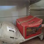 LOTE 409 - 01 LOTE COM VÁRIAS ARGAMASSAS. (NO ESTADO, LEILÃO NÃO TEM GARANTIA E NEM DEVOLUÇÃO, SUJEITO A POSSÍVEIS AVARIAS VISÍVEIS/OCULTAS E/OU AUSÊNCIA DE COMPONENTES).