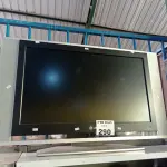 LOTE 290 - 01 TV LG 32” POL PARA RETIRADA DE PEÇAS. (NO ESTADO, LEILÃO NÃO TEM GARANTIA E NEM DEVOLUÇÃO, SUJEITO A POSSÍVEIS AVARIAS VISÍVEIS/OCULTAS E/OU AUSÊNCIA DE COMPONENTES).