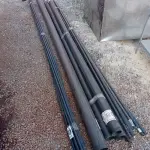 LOTE 081 - 25 - BARRAS DE ELETRODUTO 3 METROS (NO ESTADO, NÃO SABEMOS SE FUNCIONA. LEILÃO NÃO TEM GARANTIA E NEM DEVOLUÇÃO, SUJEITO A POSSÍVEIS AVARIAS VISÍVEIS/OCULTAS E/OU AUSÊNCIA DE COMPONENTES)