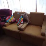 LOTE 024 - 03 POLTRONAS DE 01 LUGAR (NO ESTADO, NÃO SABEMOS SE FUNCIONA. LEILÃO NÃO TEM GARANTIA E NEM DEVOLUÇÃO).