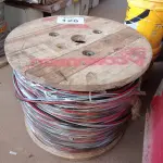 LOTE 126 - 500 MT CABO QUADRUPLEX COLORIDO 3X10,00 MM + NEUTRO NÚ 10,00 MM (NO ESTADO, NÃO SABEMOS SE FUNCIONA. LEILÃO NÃO TEM GARANTIA E NEM DEVOLUÇÃO, SUJEITO A POSSÍVEIS AVARIAS VISÍVEIS/OCULTAS E/OU AUSÊNCIA DE COMPONENTES)