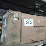 LOTE 212 - 01 - VASO SANITÁRIO COM CAIXA ACOPLADA CELITE (NO ESTADO, NÃO SABEMOS SE FUNCIONA. LEILÃO NÃO TEM GARANTIA E NEM DEVOLUÇÃO, SUJEITO A POSSÍVEIS AVARIAS VISÍVEIS/OCULTAS E/OU AUSÊNCIA DE COMPONENTES)