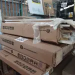 LOTE 322 - 01 LOTE DE MADEIRAS DIVERSAS (NO ESTADO, NÃO SABEMOS SE FUNCIONA. LEILÃO NÃO TEM GARANTIA E NEM DEVOLUÇÃO, SUJEITO A POSSÍVEIS AVARIAS VISÍVEIS/OCULTAS E/OU AUSÊNCIA DE COMPONENTES)