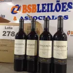 LOTE 278 - 04 – GARRAFAS DE VINHO 750ML (NO ESTADO, NÃO SABEMOS SE FUNCIONA. LEILÃO NÃO TEM GARANTIA E NEM DEVOLUÇÃO, SUJEITO A POSSÍVEIS AVARIAS VISÍVEIS/OCULTAS E/OU AUSÊNCIA DE COMPONENTES)