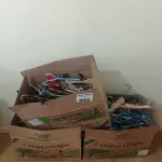 LOTE 050 - 03 CAIXAS CONTENDO DIVERSOS CABIDES (NO ESTADO, NÃO SABEMOS SE FUNCIONA. LEILÃO NÃO TEM GARANTIA E NEM DEVOLUÇÃO).