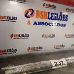 LOTE 237 - 40 - BARRAS ROSQUEADAS (NO ESTADO, NÃO SABEMOS SE FUNCIONA. LEILÃO NÃO TEM GARANTIA E NEM DEVOLUÇÃO, SUJEITO A POSSÍVEIS AVARIAS VISÍVEIS/OCULTAS E/OU AUSÊNCIA DE COMPONENTES)