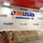 LOTE 317 - 01 - TENDA GAZEBO 3X3 3M PRAIA CAMPING EVENTOS MOR (NO ESTADO, NÃO SABEMOS SE FUNCIONA. LEILÃO NÃO TEM GARANTIA E NEM DEVOLUÇÃO, SUJEITO A POSSÍVEIS AVARIAS VISÍVEIS/OCULTAS E/OU AUSÊNCIA DE COMPONENTES)