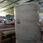 LOTE 121 - 01 - ROLO DE TNT (NO ESTADO, NÃO SABEMOS SE FUNCIONA. LEILÃO NÃO TEM GARANTIA E NEM DEVOLUÇÃO, SUJEITO A POSSÍVEIS AVARIAS VISÍVEIS/OCULTAS E/OU AUSÊNCIA DE COMPONENTES)
