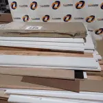 LOTE 320 - 01 LOTE DE MADEIRAS DIVERSAS (NO ESTADO, NÃO SABEMOS SE FUNCIONA. LEILÃO NÃO TEM GARANTIA E NEM DEVOLUÇÃO, SUJEITO A POSSÍVEIS AVARIAS VISÍVEIS/OCULTAS E/OU AUSÊNCIA DE COMPONENTES)