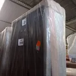LOTE 318 - 01 LOTE DE MADEIRAS DIVERSAS (NO ESTADO, NÃO SABEMOS SE FUNCIONA. LEILÃO NÃO TEM GARANTIA E NEM DEVOLUÇÃO, SUJEITO A POSSÍVEIS AVARIAS VISÍVEIS/OCULTAS E/OU AUSÊNCIA DE COMPONENTES)