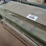 LOTE 326 - 01 LOTE DE MADEIRAS DIVERSAS (NO ESTADO, NÃO SABEMOS SE FUNCIONA. LEILÃO NÃO TEM GARANTIA E NEM DEVOLUÇÃO, SUJEITO A POSSÍVEIS AVARIAS VISÍVEIS/OCULTAS E/OU AUSÊNCIA DE COMPONENTES)