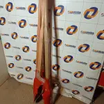 LOTE 256 - 02 - CAVADEIRAS ARTICULADA COM CABO 120CM TRAMONTINA (NO ESTADO, NÃO SABEMOS SE FUNCIONA. LEILÃO NÃO TEM GARANTIA E NEM DEVOLUÇÃO, SUJEITO A POSSÍVEIS AVARIAS VISÍVEIS/OCULTAS E/OU AUSÊNCIA DE COMPONENTES)