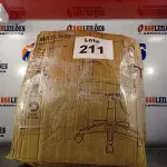 LOTE 211 - 01 - CADEIRA DE ESCRITÓRIO START GIRATÓRIA PRETA - GA209 MULTILASER (NO ESTADO, NÃO SABEMOS SE FUNCIONA. LEILÃO NÃO TEM GARANTIA E NEM DEVOLUÇÃO, SUJEITO A POSSÍVEIS AVARIAS VISÍVEIS/OCULTAS E/OU AUSÊNCIA DE COMPONENTES)