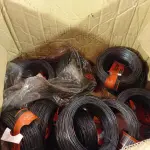 LOTE 117 - 20 - ARAMES RECOZIDO 1KG 18 PG07 TORCIDO - OPER (NO ESTADO, NÃO SABEMOS SE FUNCIONA. LEILÃO NÃO TEM GARANTIA E NEM DEVOLUÇÃO, SUJEITO A POSSÍVEIS AVARIAS VISÍVEIS/OCULTAS E/OU AUSÊNCIA DE COMPONENTES)