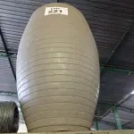 LOTE 221 - 01 – VASO PLANTA GRANDE (NO ESTADO, NÃO SABEMOS SE FUNCIONA. LEILÃO NÃO TEM GARANTIA E NEM DEVOLUÇÃO, SUJEITO A POSSÍVEIS AVARIAS VISÍVEIS/OCULTAS E/OU AUSÊNCIA DE COMPONENTES)