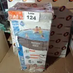 LOTE 124 - 01 - PISCINA ESTRUTURAL 9150L CIRCULAR DELUXE 220V + ESCADA (NO ESTADO, NÃO SABEMOS SE FUNCIONA. LEILÃO NÃO TEM GARANTIA E NEM DEVOLUÇÃO, SUJEITO A POSSÍVEIS AVARIAS VISÍVEIS/OCULTAS E/OU AUSÊNCIA DE COMPONENTES)